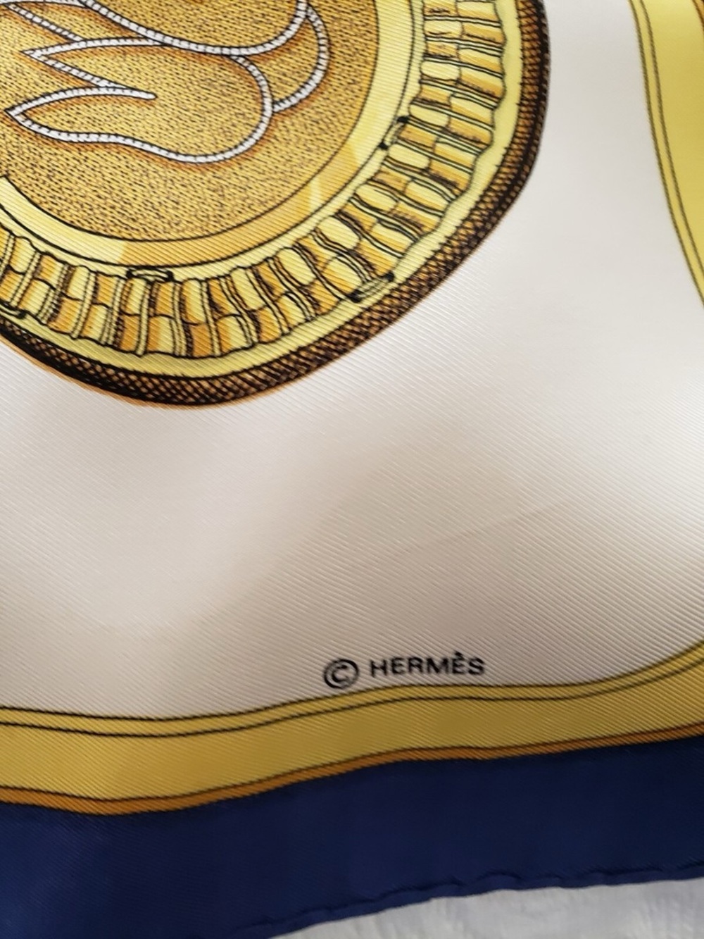 Hermes Grand Apparat Silk Scarf in White, Gold & Navy - Picture 8 of 8